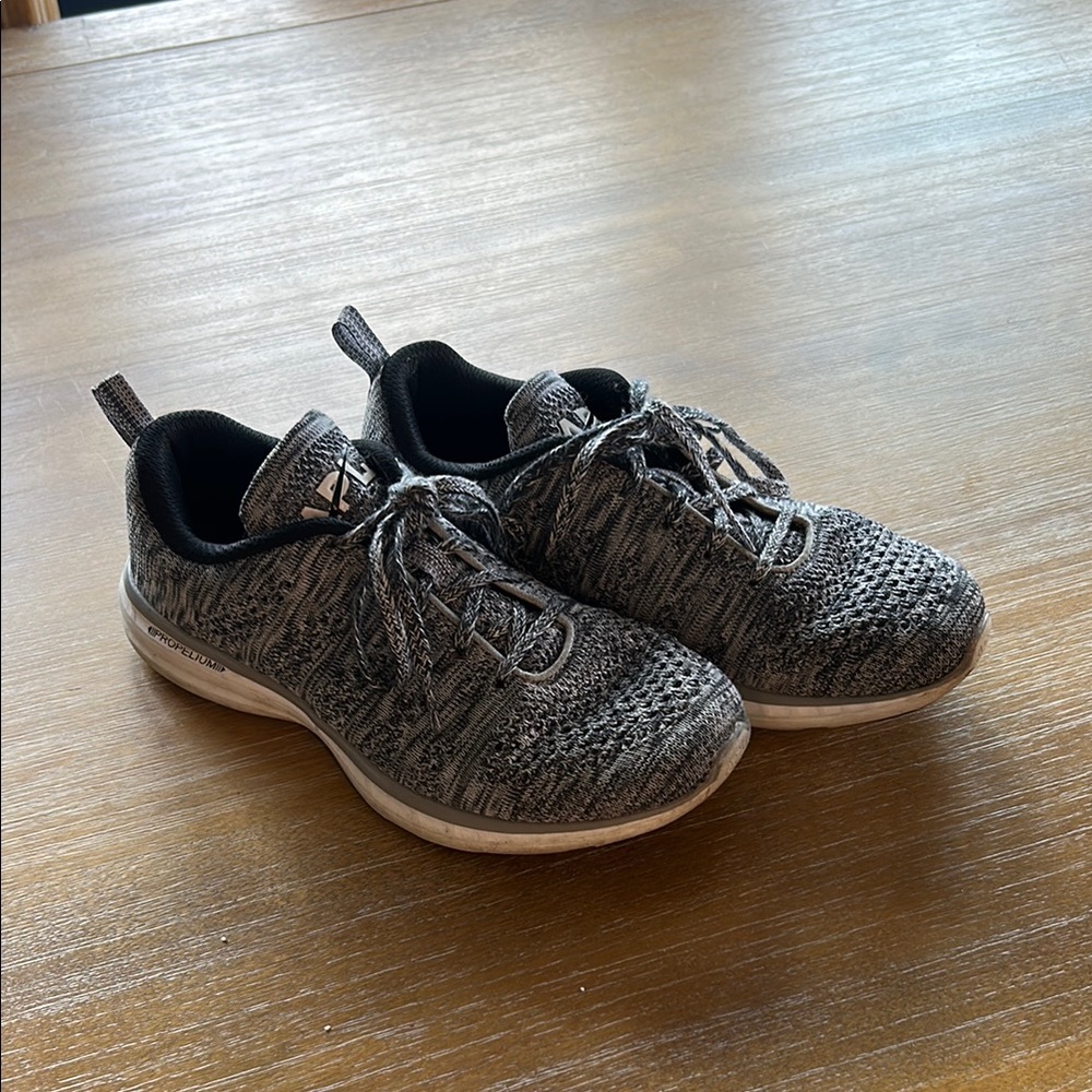 APL Techloom Propelium Black and Gray Athletic Shoes